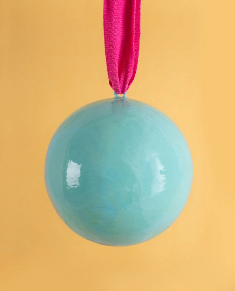 Ian Snow Blue Bauble