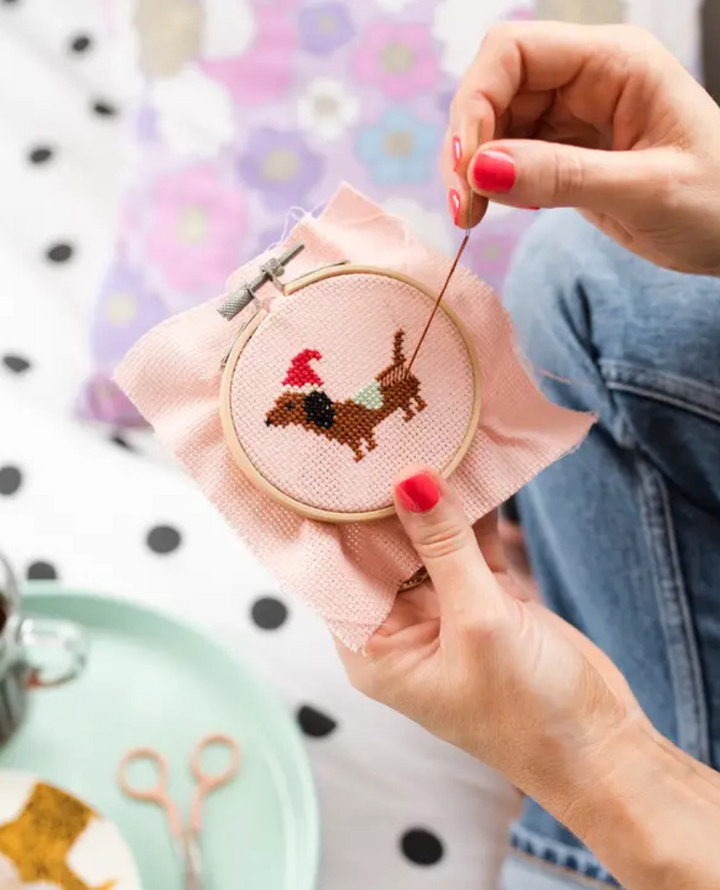 Cotton Clara Christmas Dachshund Cross Stitch Kit