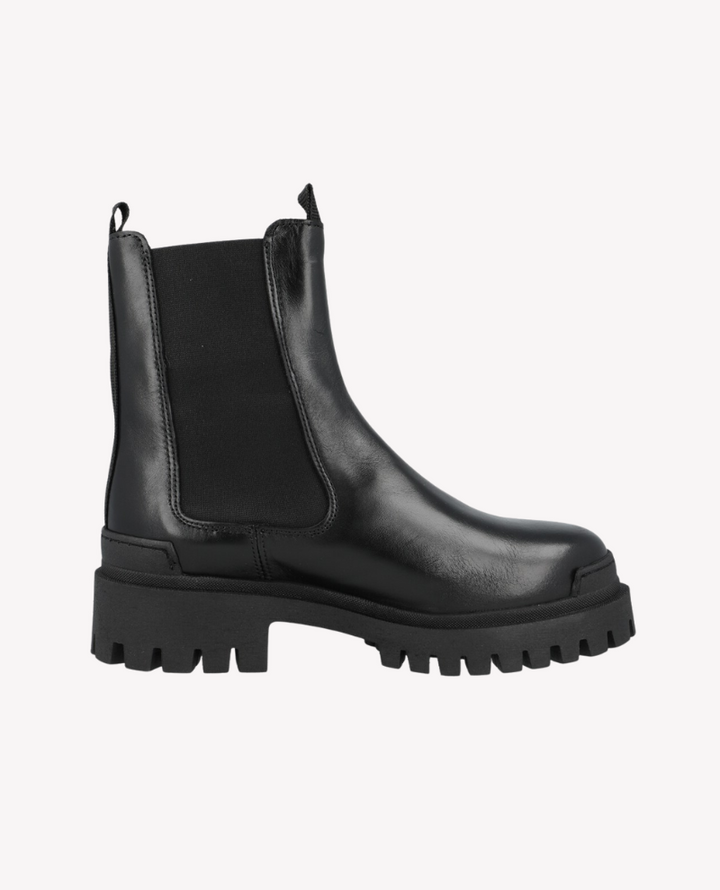 Pavement Malou Black Leather Ankle Boots