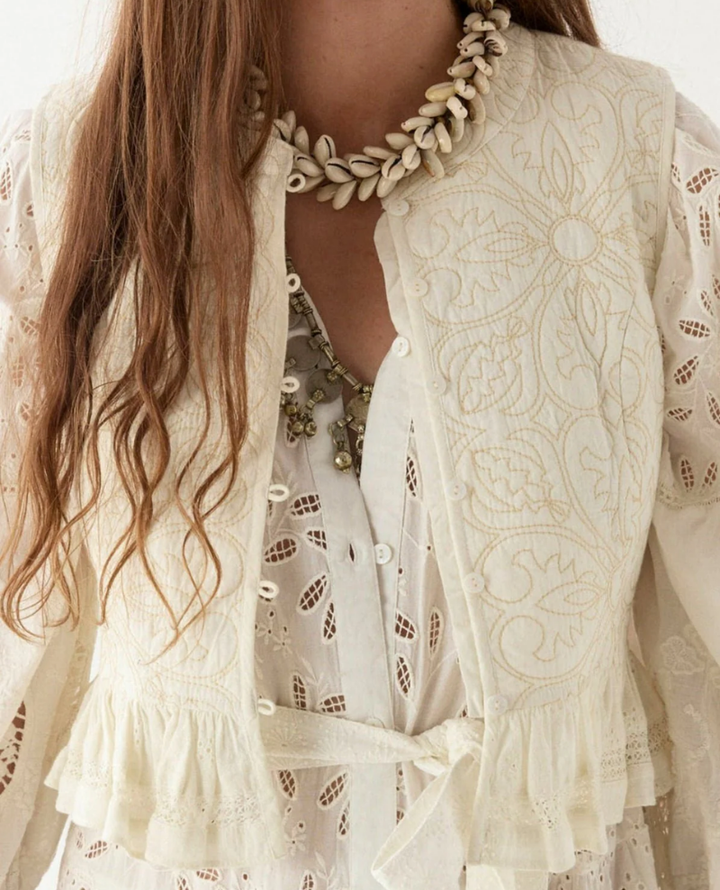 Maison Hotel Sandro Tesela Ivory Gilet