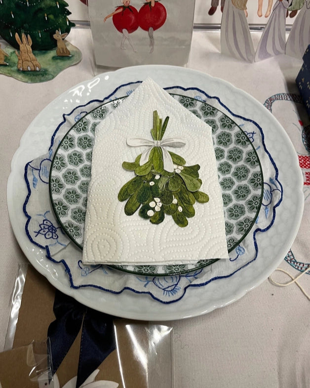 Tall Hat Tales Mistletoe