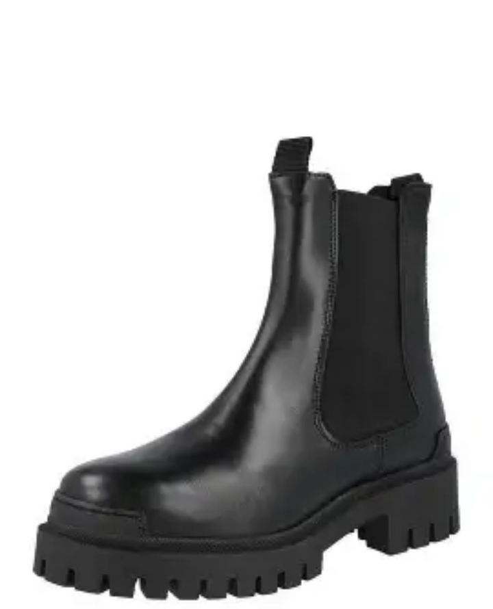 Pavement Malou Black Leather Ankle Boots