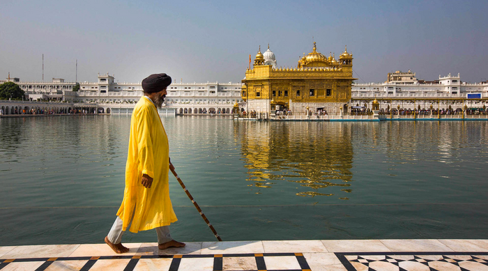 Biscuit Travels - A Wedding in India