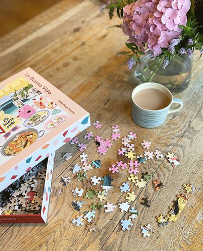 Jigsaw Puzzles and Games