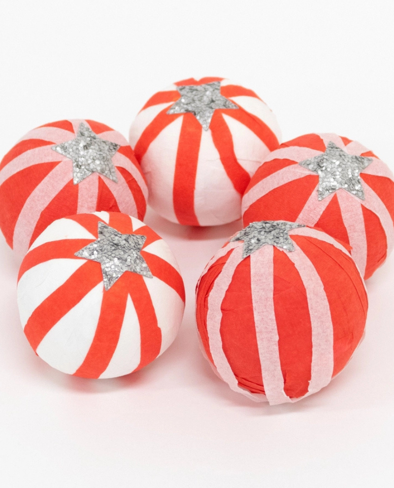 Meri Meri Red Surprise Balls