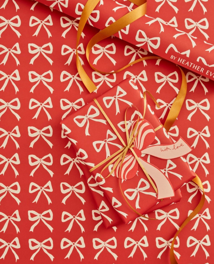 Heather Evelyn Red Bow Gift Wrap