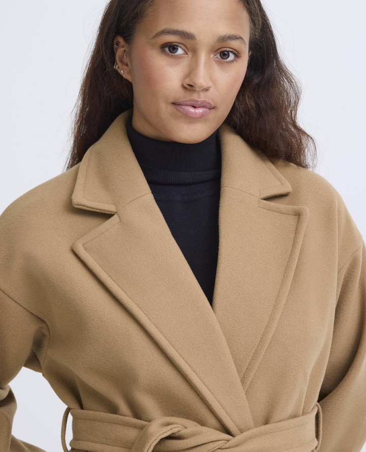 Ichi Jannet Camel Wrap Coat