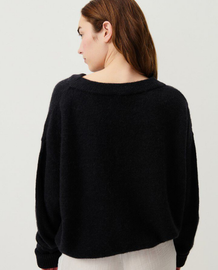 American Vintage Vitow Black Crew Knit