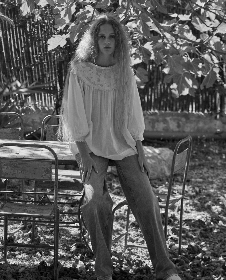 Faune Pearl Vintage White Blouse