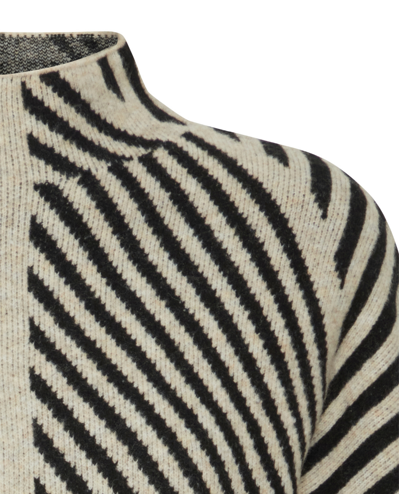 Ichi Bellie Black Knit
