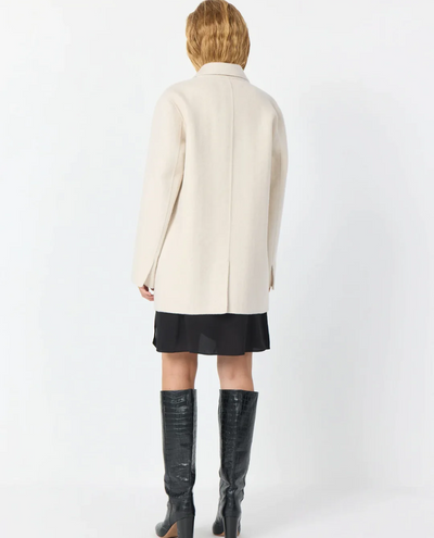 Levete Room Owa Off White Blazer