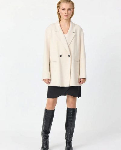 Levete Room Owa Off White Blazer