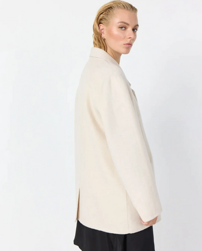 Levete Room Owa Off White Blazer