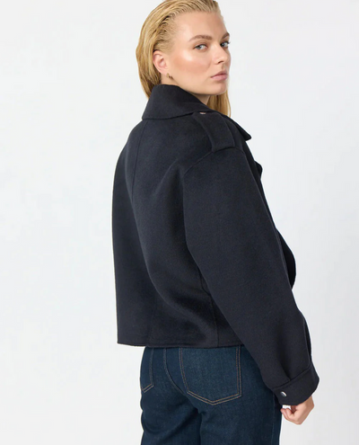Levete Room Owa Dark Navy Short Jacket