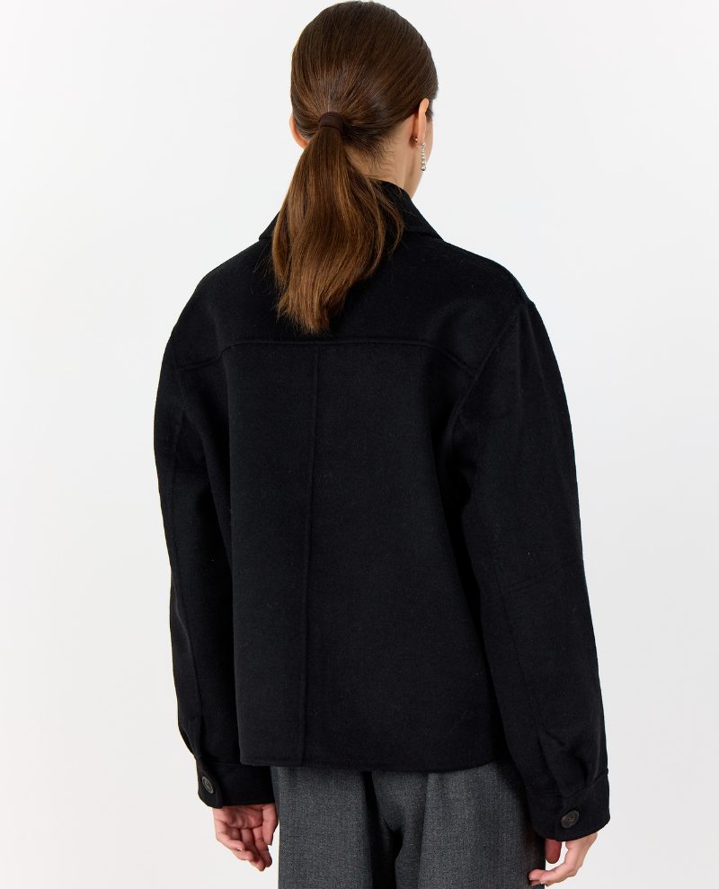 Levete Room Owa Black Short Wool Coat