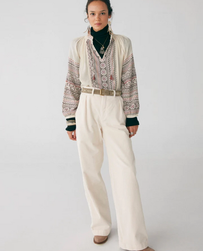 Maison Hotel Regine Peonia Blouse