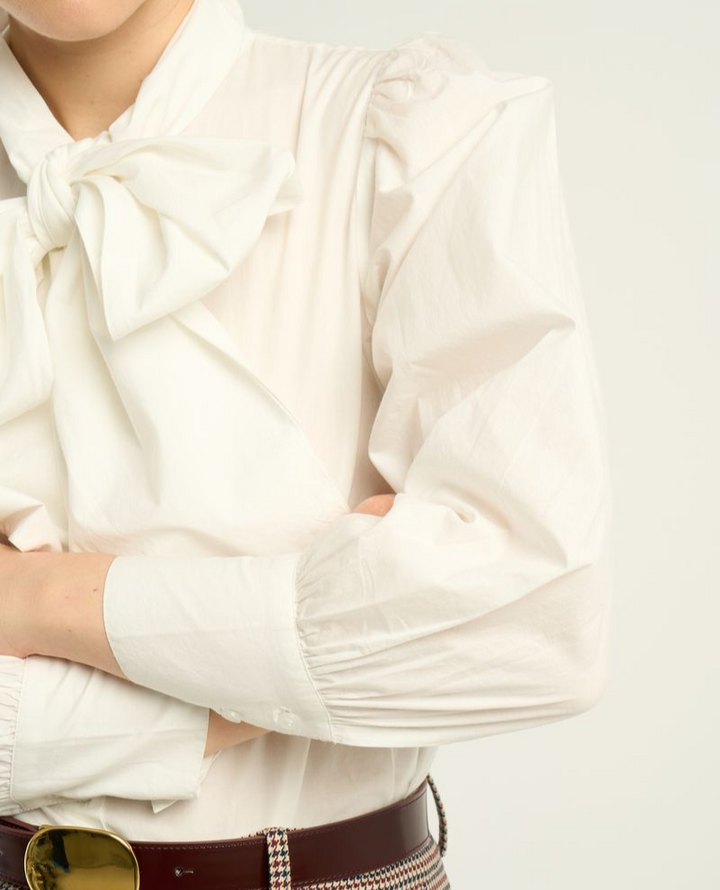 Petite Mendigote Tobias White Bow Shirt