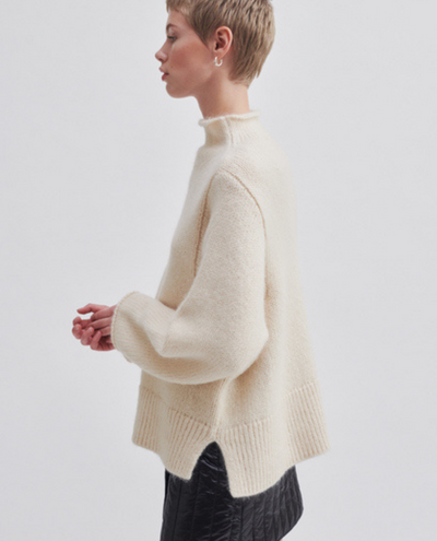 Second Female Rikke Chalk Turtle Knit