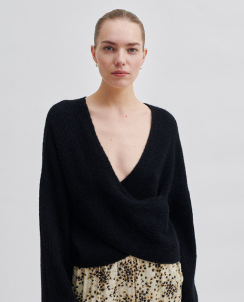 Second Female Ymma Black Knit