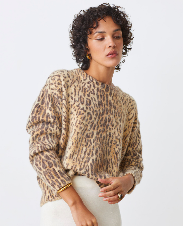 Suncoo Pleoli Leopard Crew Knit