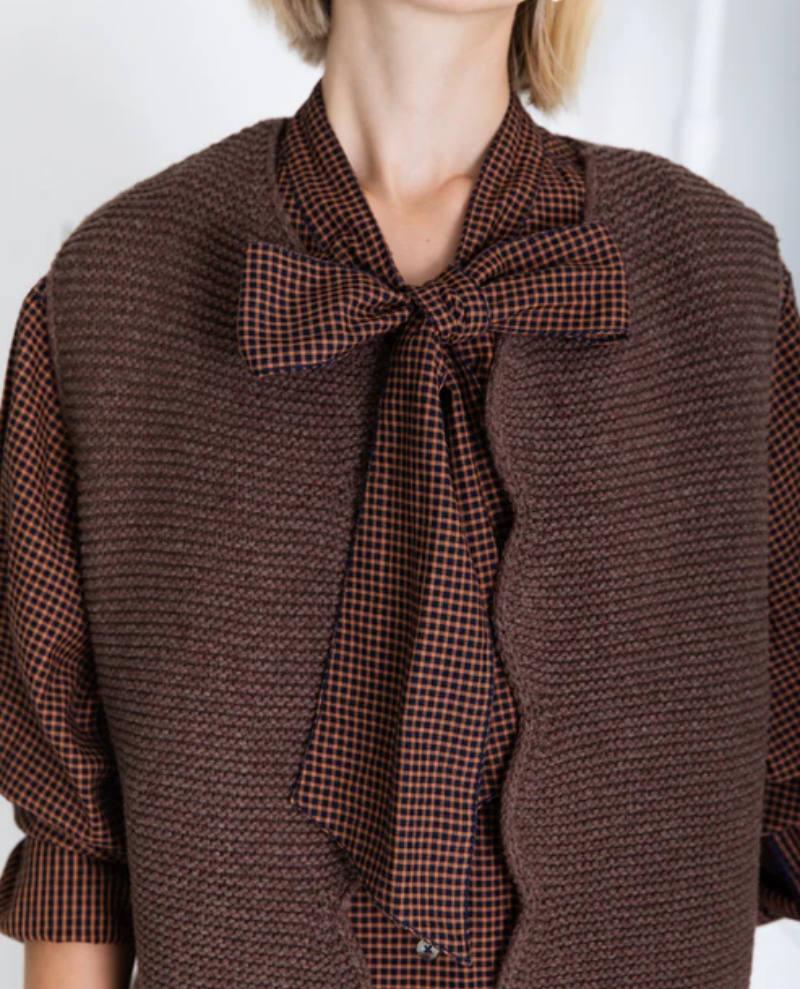 Bonte Naomi Cocoa Brown Scallop Gilet Knit