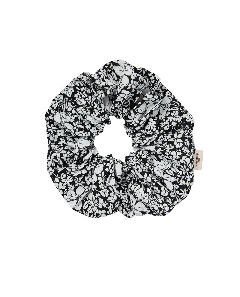 Beck Sondergaard Deanna Black Scrunchie | Biscuit Clothing