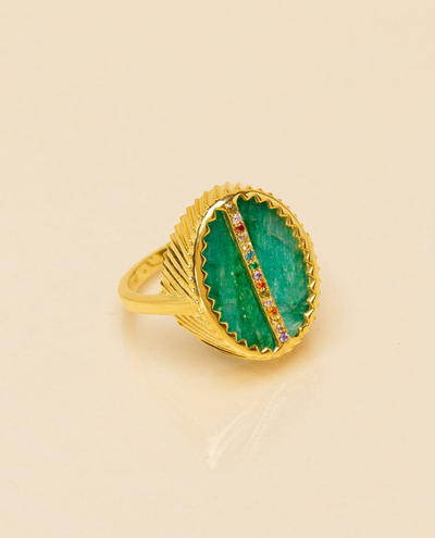 Une A Une Emerald Oval Ring