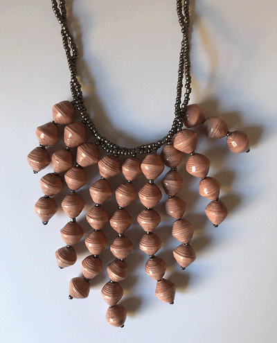 Paperchain Mama Paula Necklace